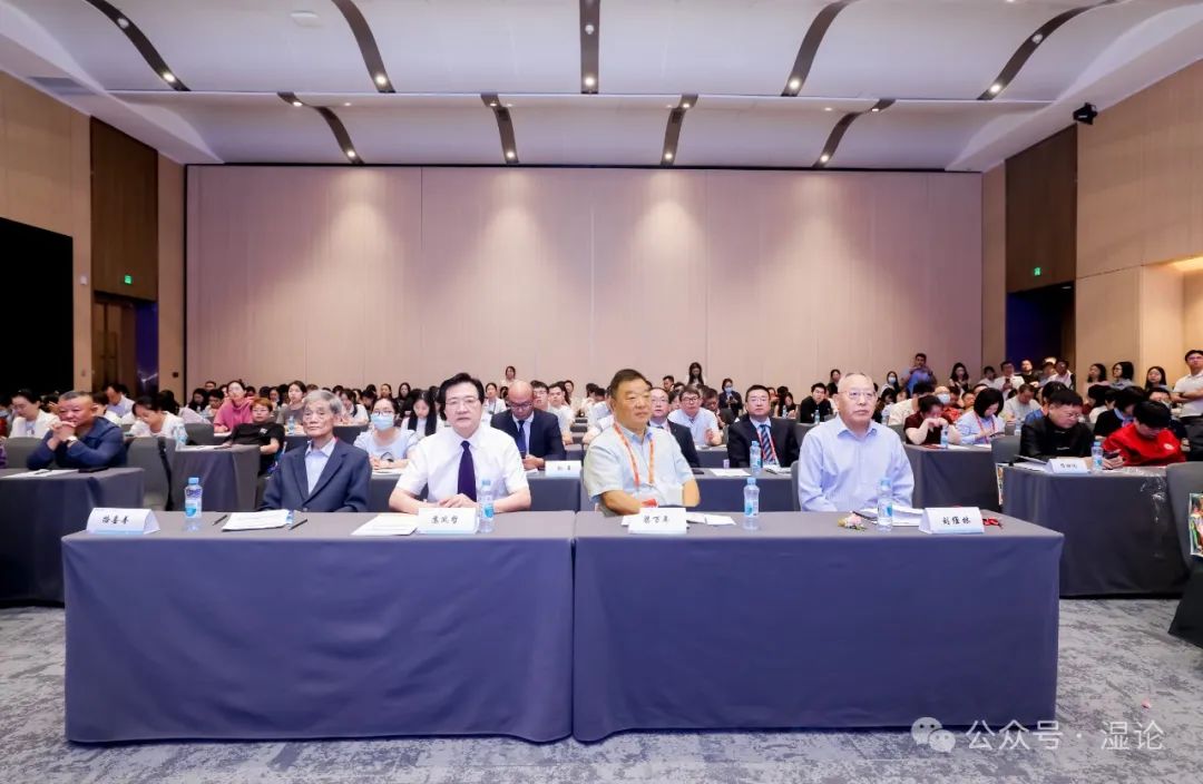 640 (2).jpg 640 (2).jpg